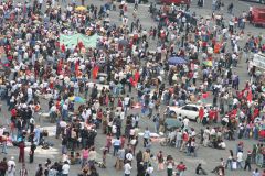 Julio 2, Marcha Mítin
