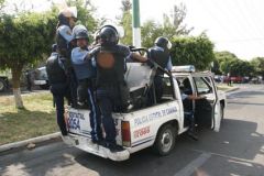 Abri 10 desalojo V. Camacho